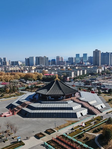 从天堂顶处拍明堂